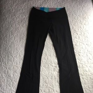 Ivivva yoga pants